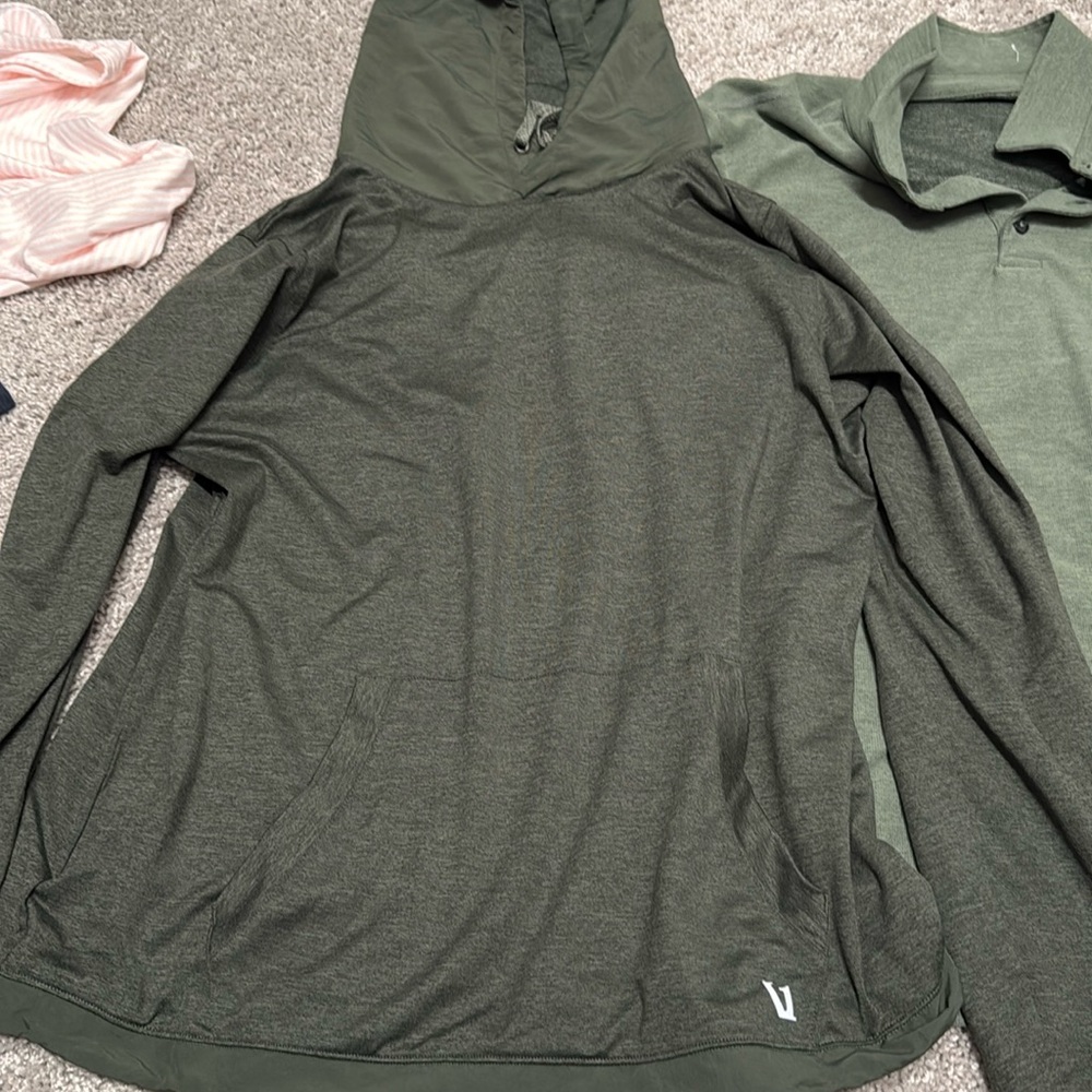 Vuori hoodie
